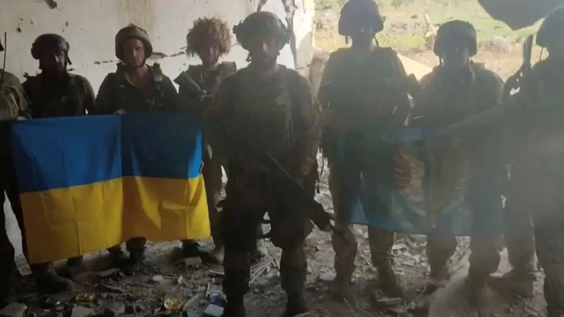 Ukrainian forces advance southward, claim they have recaptured strategic village from Russians