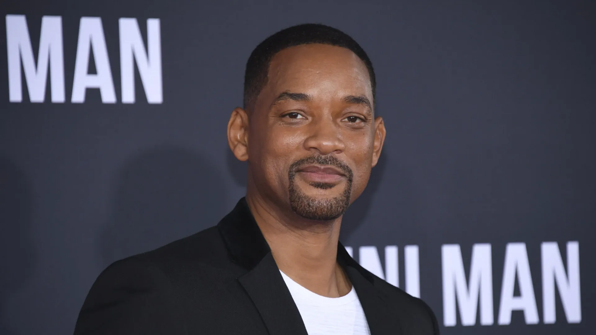 Stinky alert! Will Smith is a big "farter" reveals Men in Black director