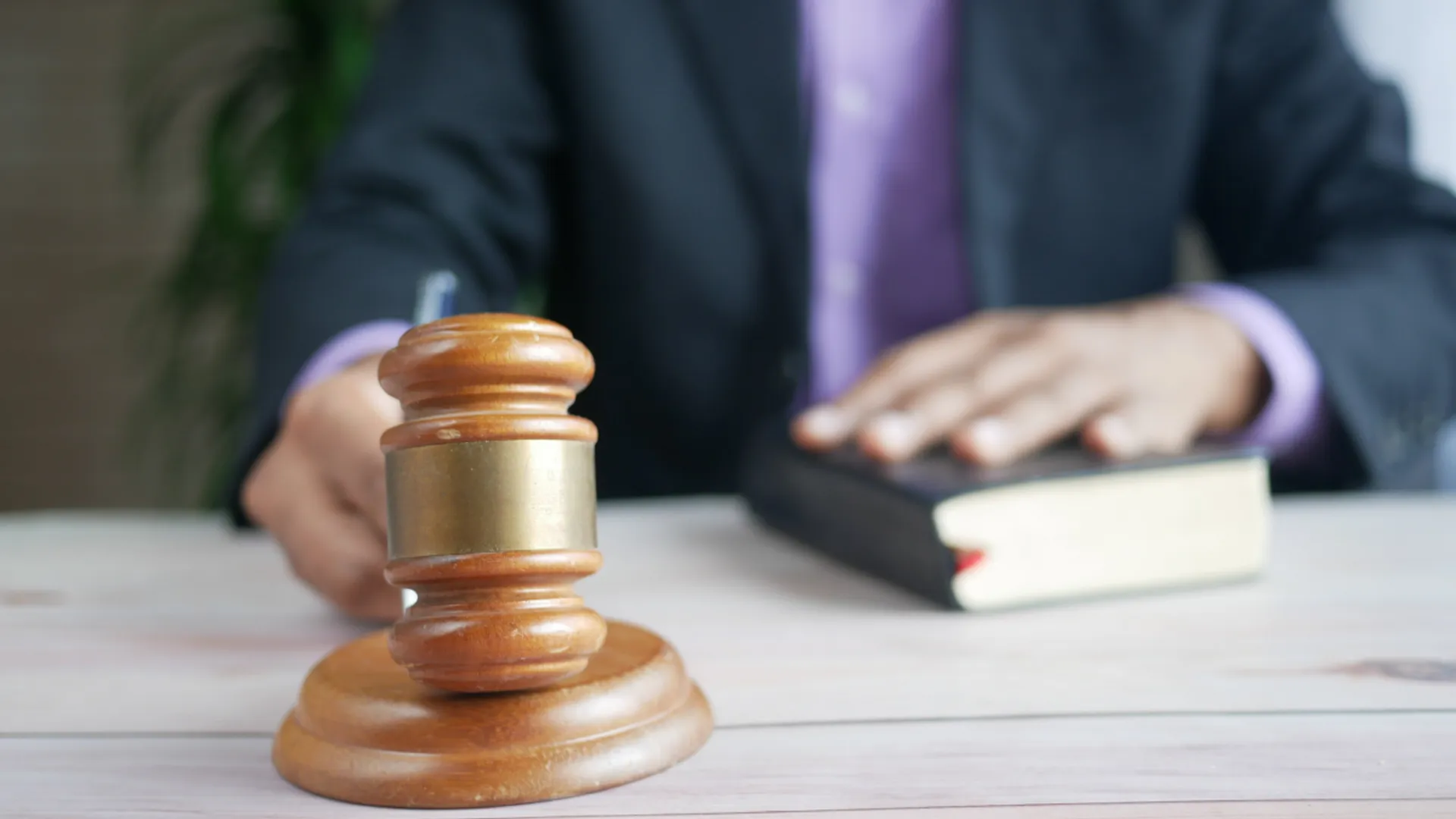 Pakistan court sentences man to 80 lashes for disowning legal child, seeking DNA test