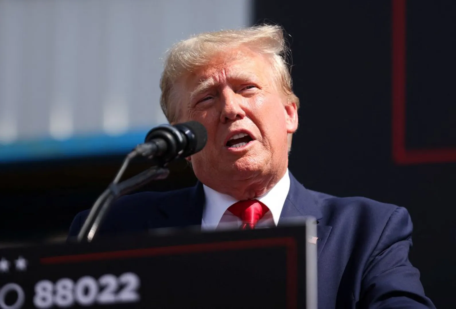 Trump told a Mar-a-Lago member about his conversations with world leaders: Reports