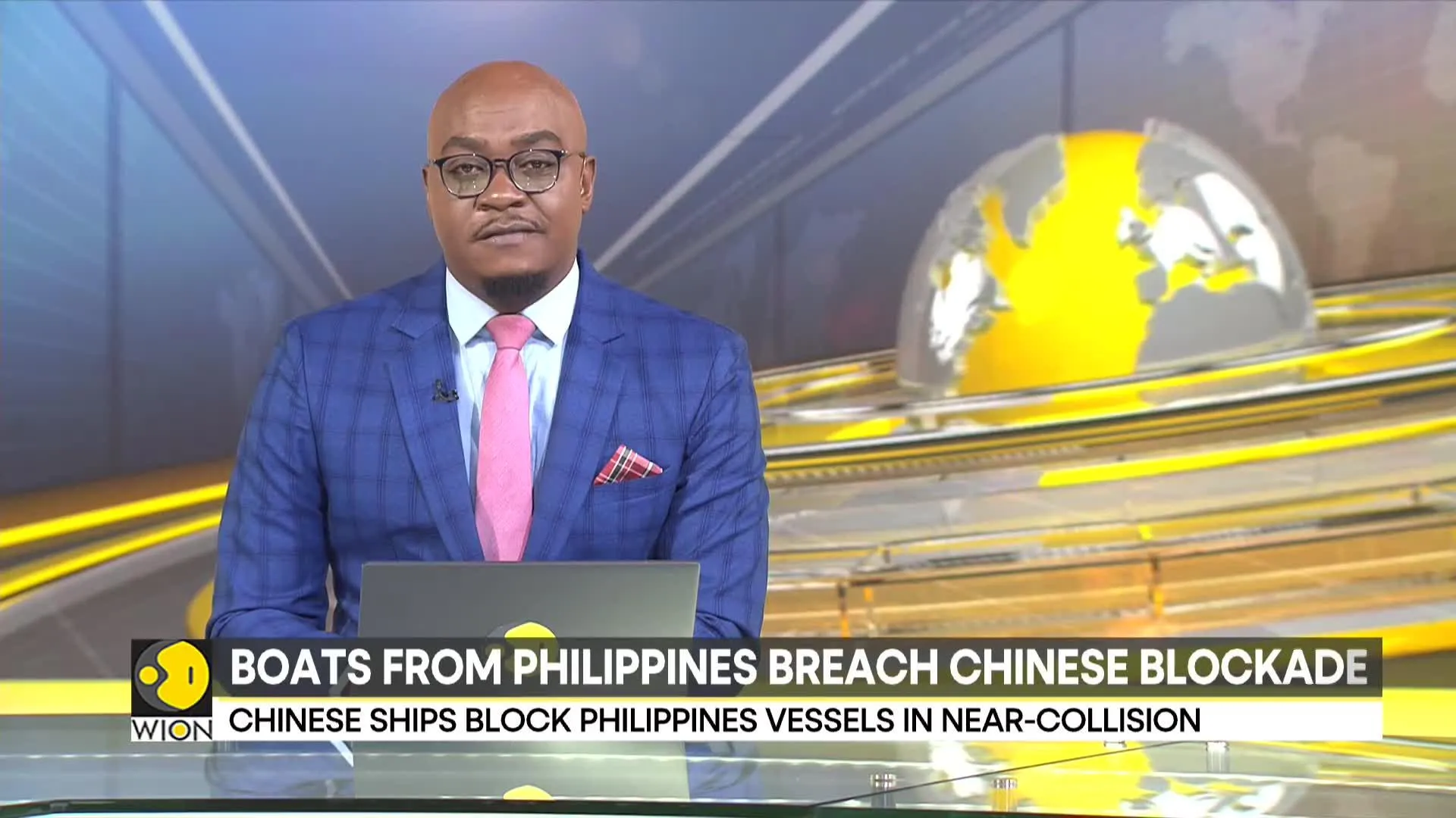 Philippine and Chinese coast guard ships come within meter of colliding