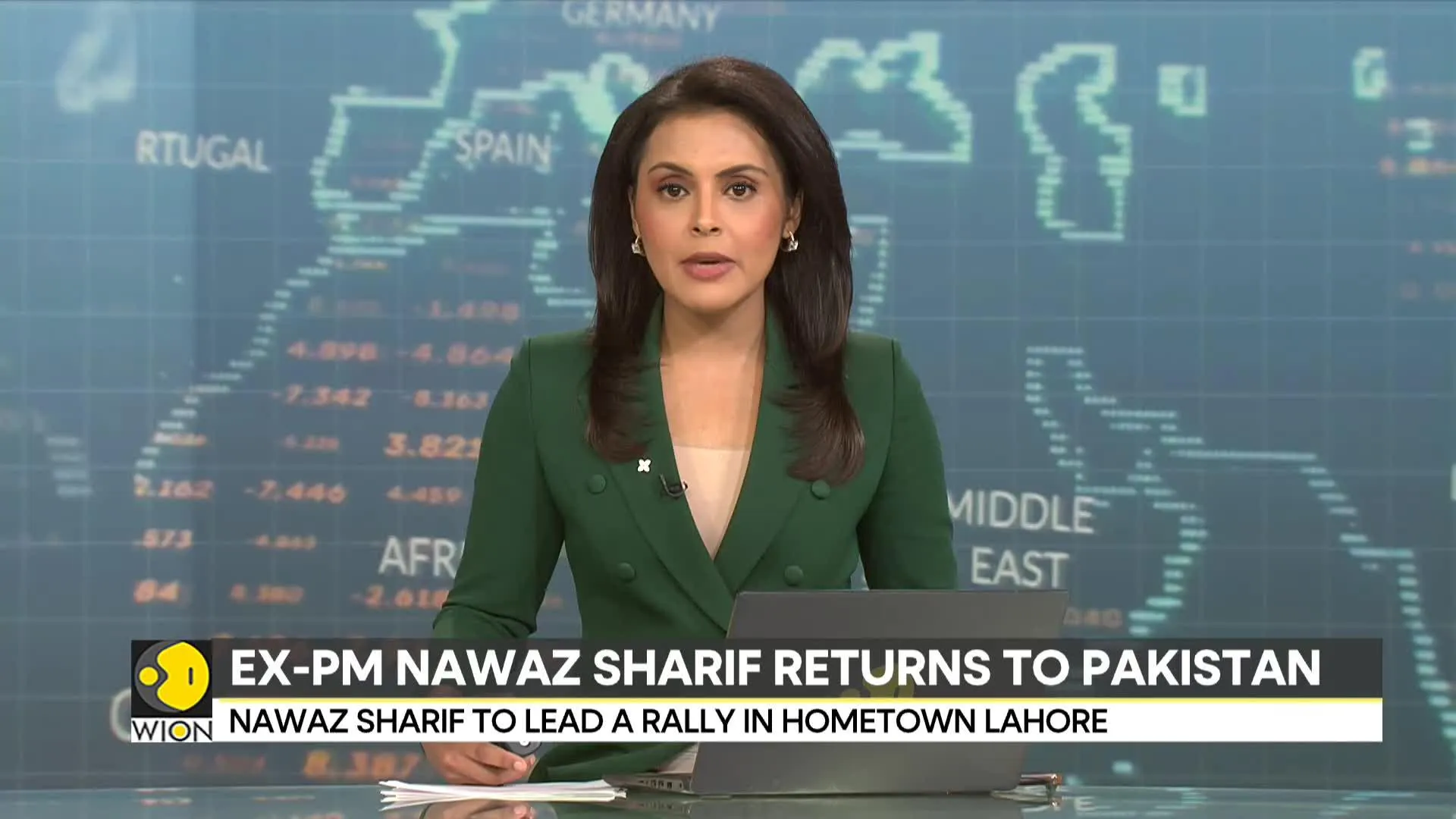 Pakistan: Thousands gather at Nawaz Sharif's Lahore rally