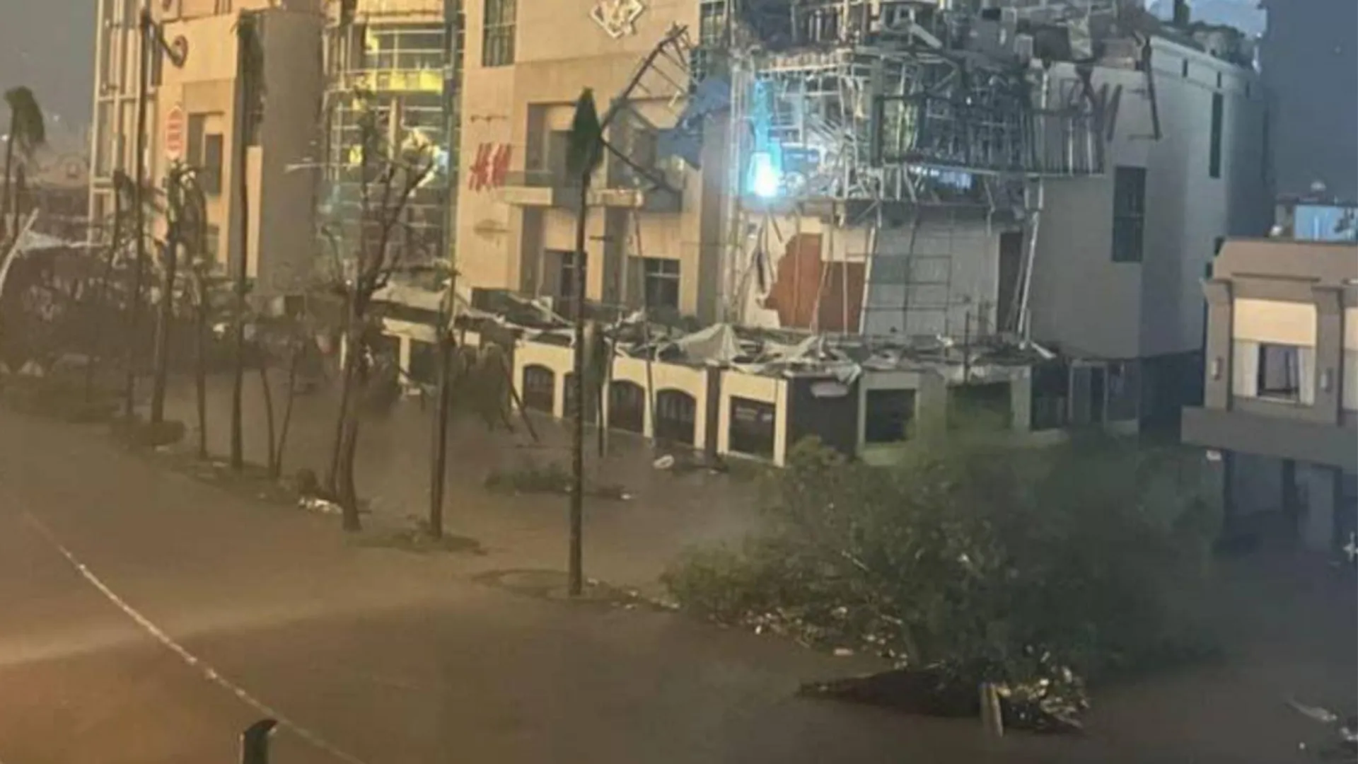 Hurricane Otis: Mexico's most powerful storm ever makes landfall near Acapulco resort