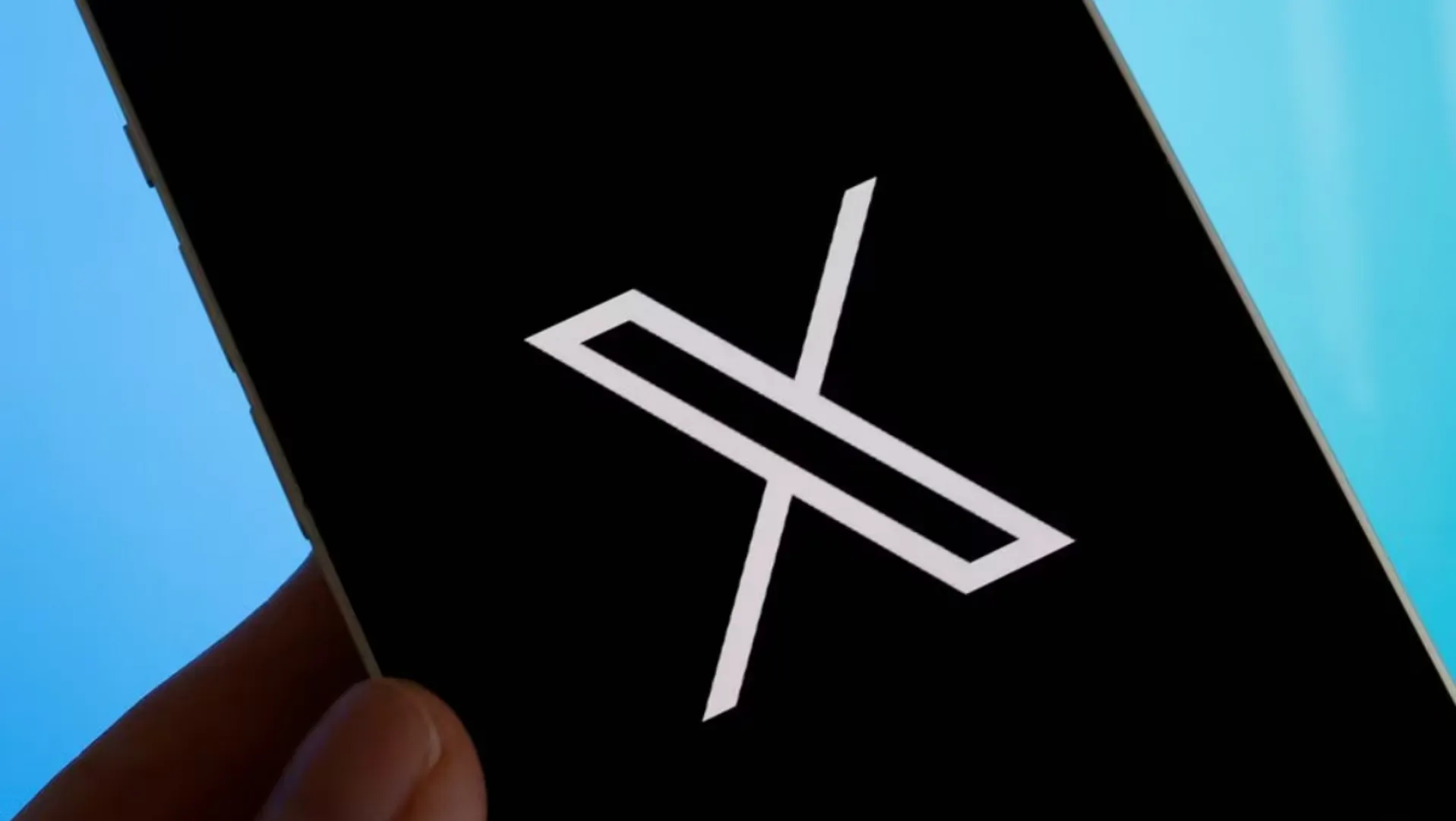 Pakistan: Social media platform X blocked amid political turmoil