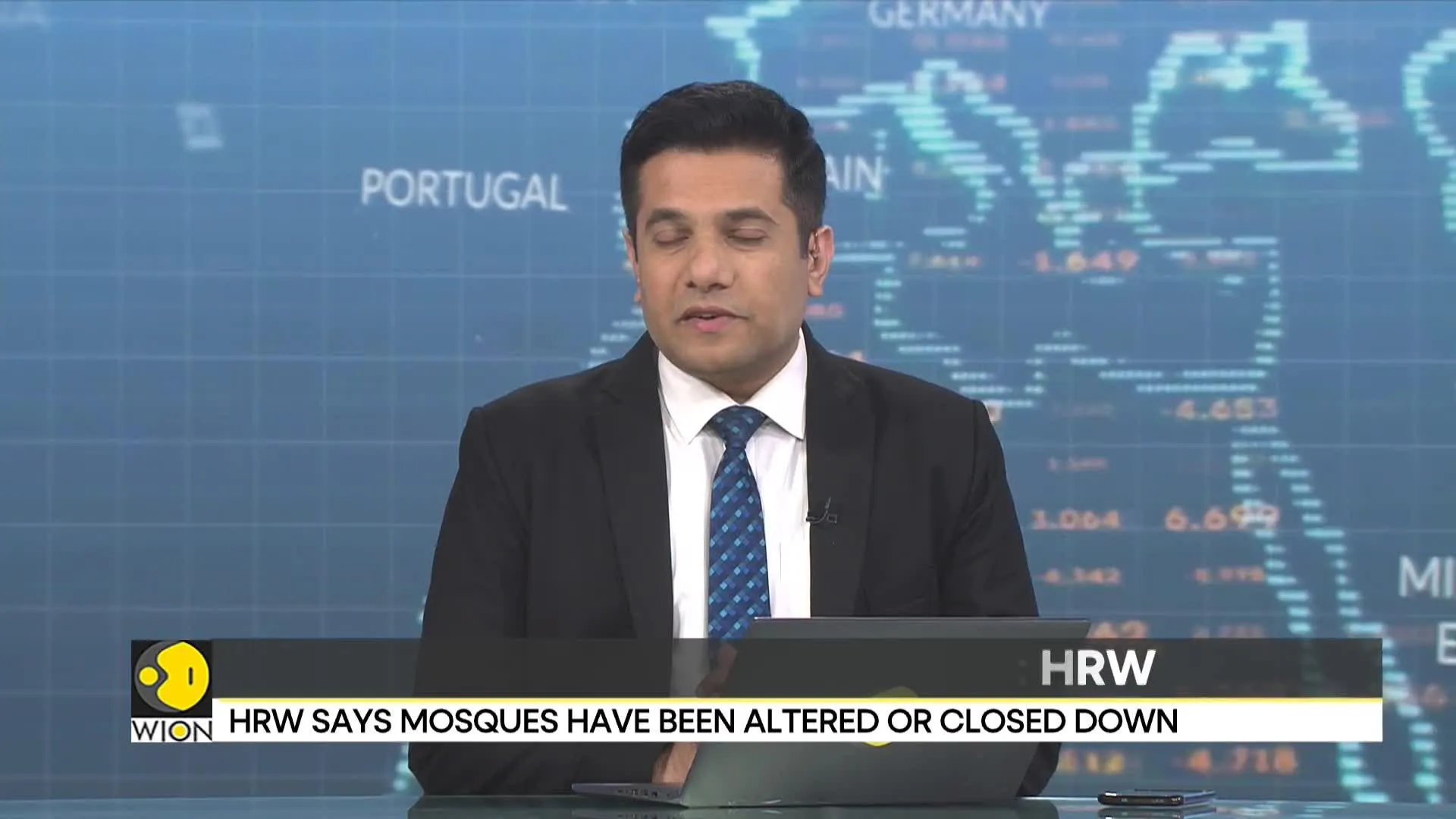 China: Human Rights Watch says mosques have been altered or closed down