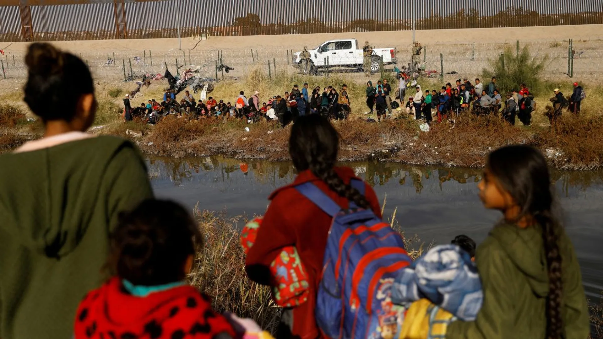 THIS city in US to launch $53 mn pre-paid card program for migrants