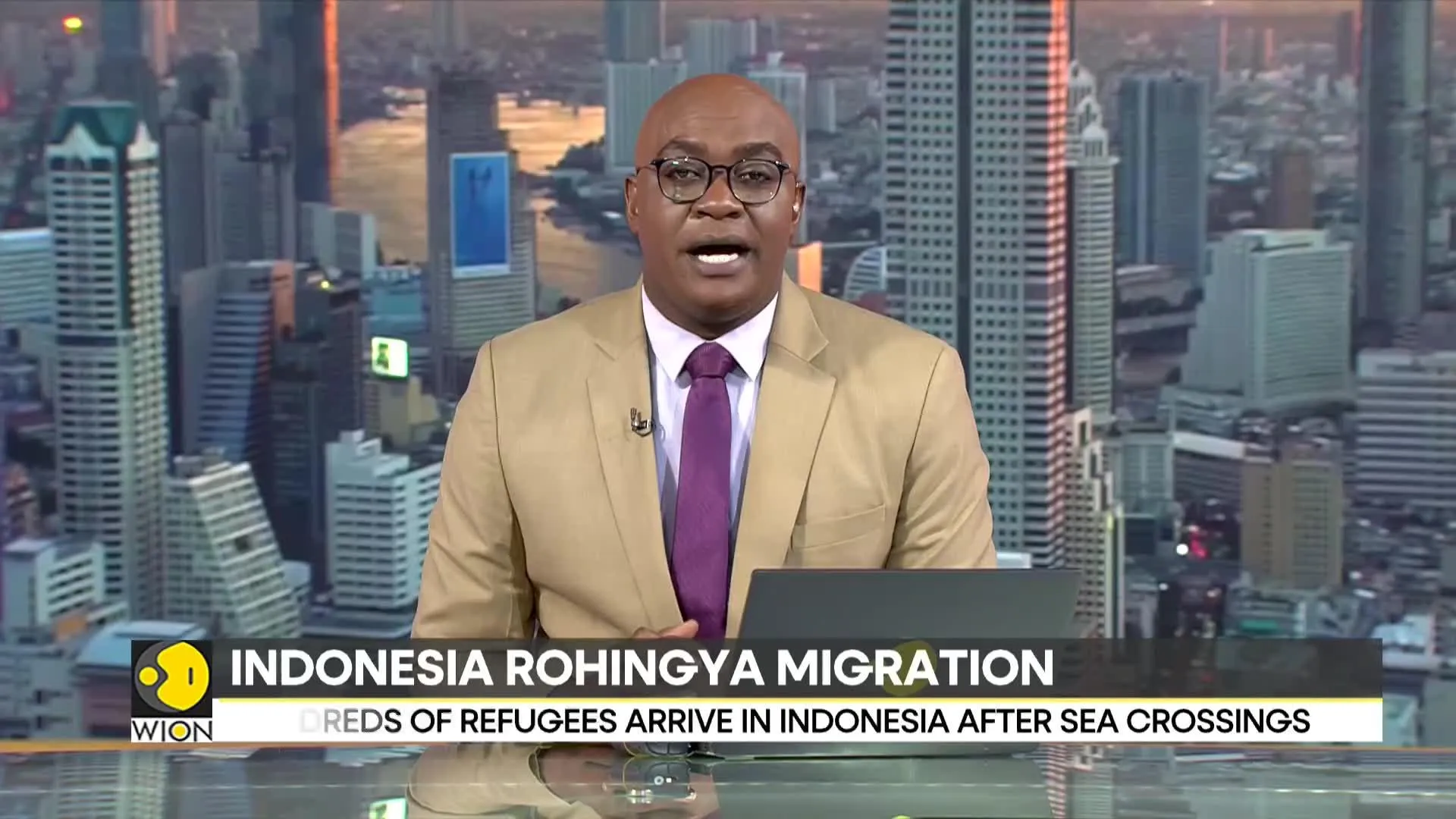 Indonesians protest over growing arrivals of Rohingya refugees