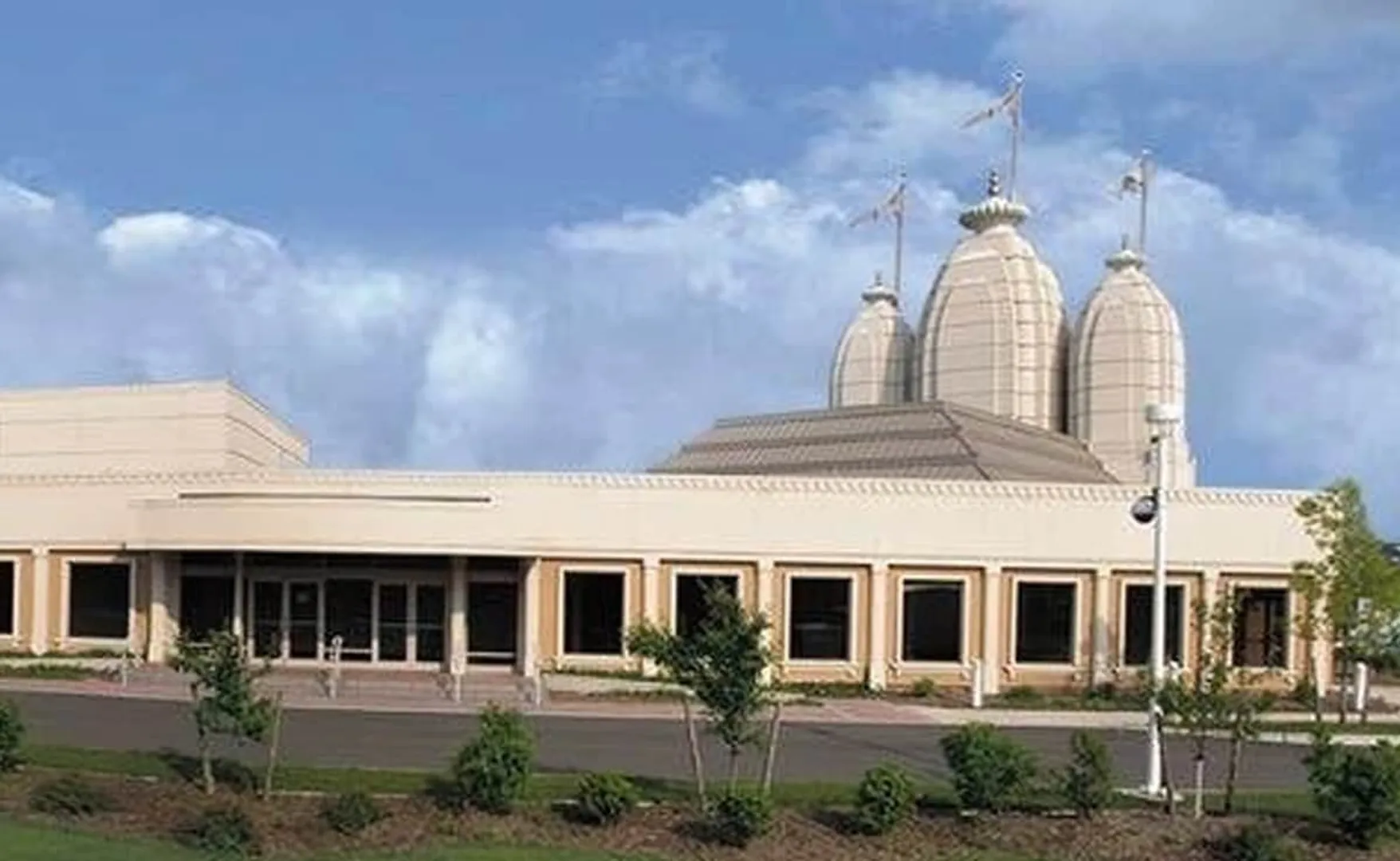 US lawmakers, State Dept condemn vandalism of Swaminarayan temple in California