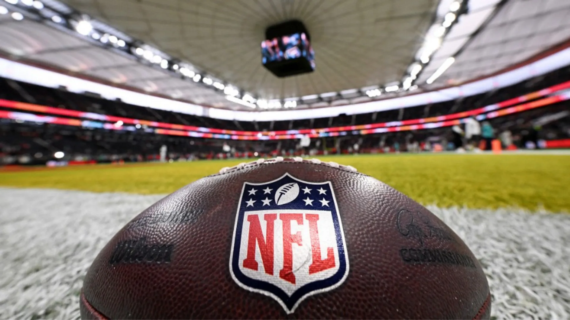 NFL: Bills, Texans among chasing as five playoff berths at stake in season's last weekend