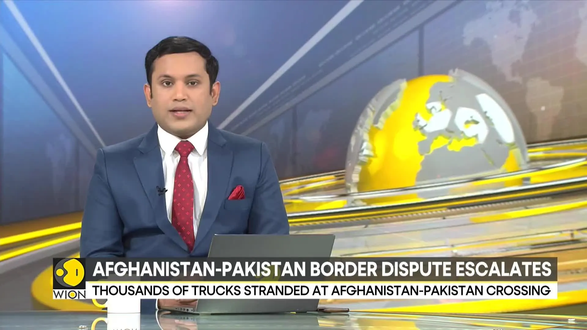 Afghanistan-Pakistan border dispute strands thousands of trucks