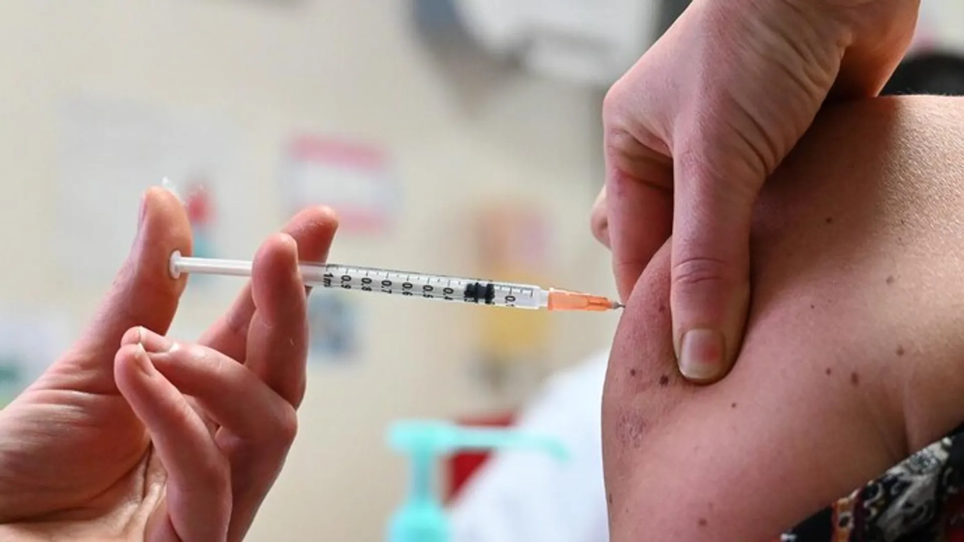 Pfizer 3-dose COVID-19 vaccine 80 per cent effective in kids aged under five