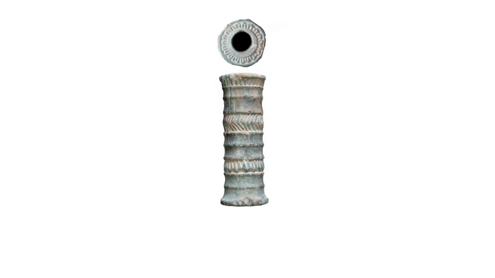 World's oldest lipstick found in Iran. It dates back to Bronze Age