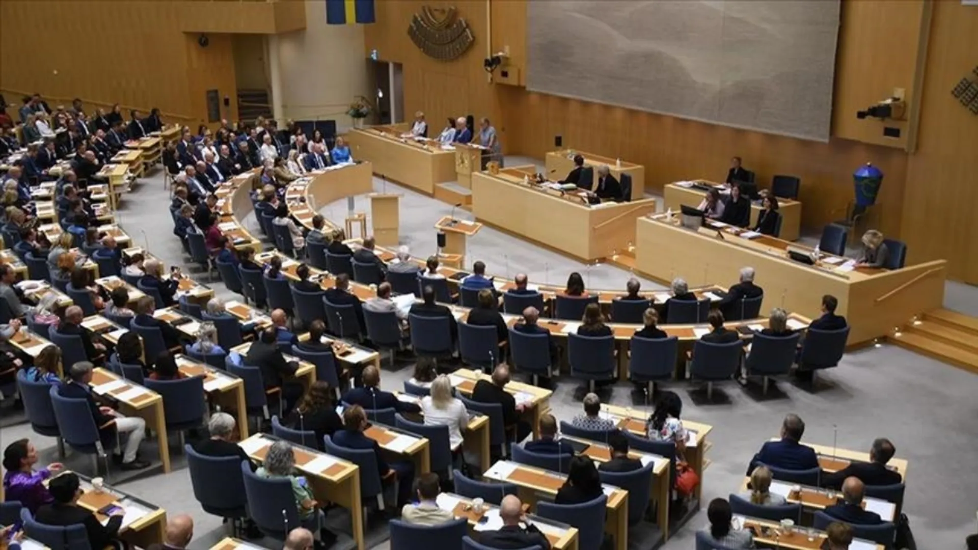 Germany detains 2 suspected Islamic State members for alleged plot to attack Swedish parliament