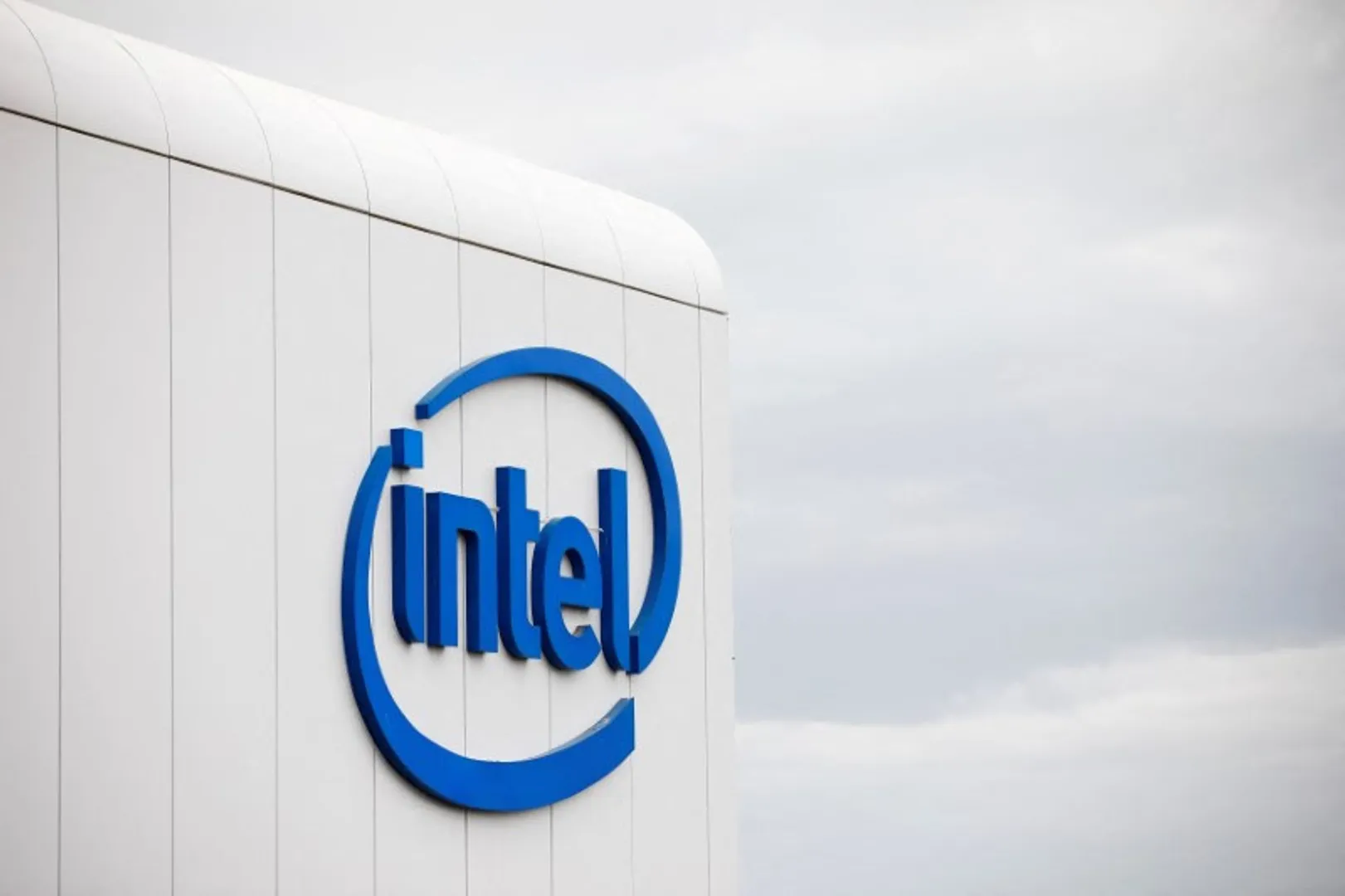 Intel faces uncertain future amid Qualcomm acquisition talks