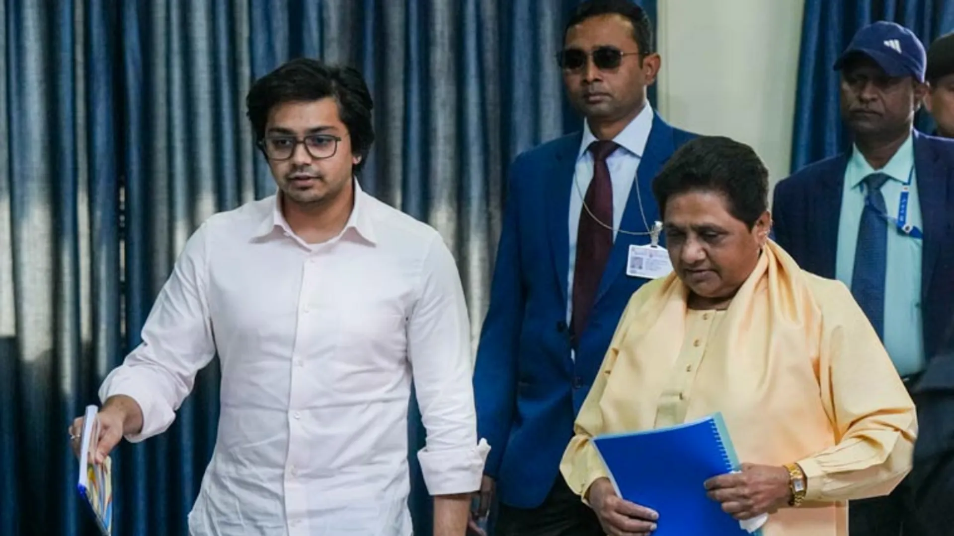BSP matriarch Mayawati removes nephew Akash as party successor