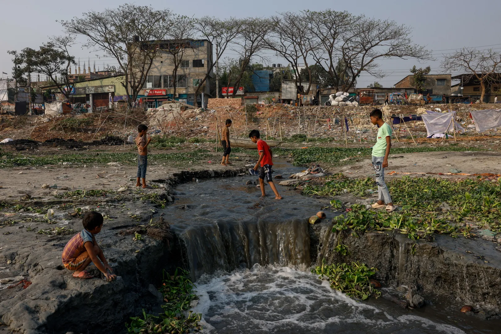 High levels of ‘forever chemicals’ found in water sources near Bangladesh garment factories can cause cancer