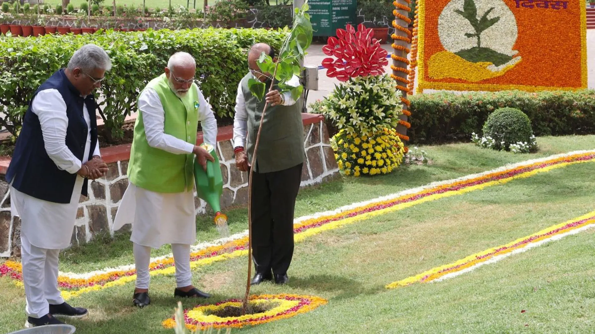 India: PM Modi plants tree sapling, launches ‘Ek Ped Maa Ke Naam’ campaign on World Environment Day