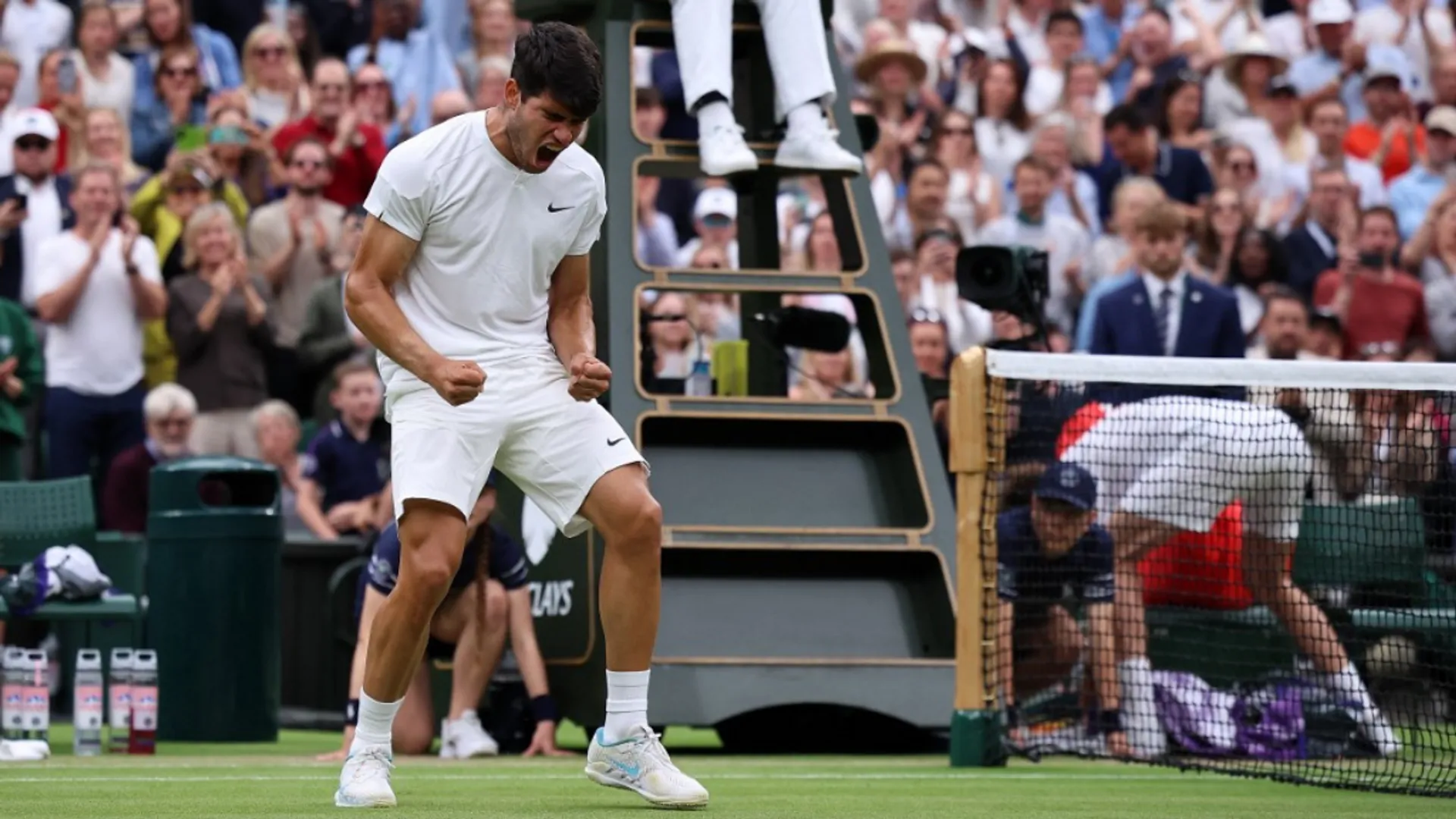Wimbledon 2024: Carlos Alcaraz sweats to enter quarterfinals; Madison Keys quits one game from win with injury