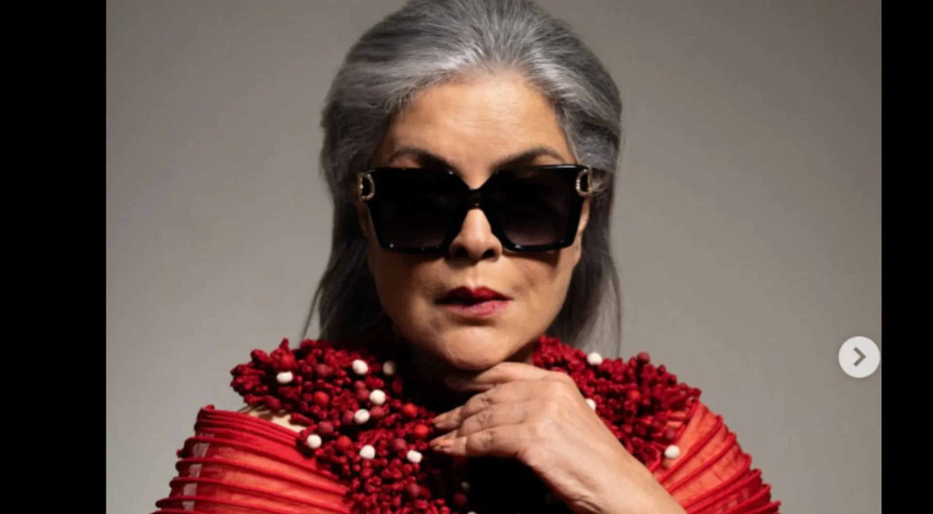 âBuild your bridges, offer your apologiesâ: Zeenat Aman shares a sentimental note on life