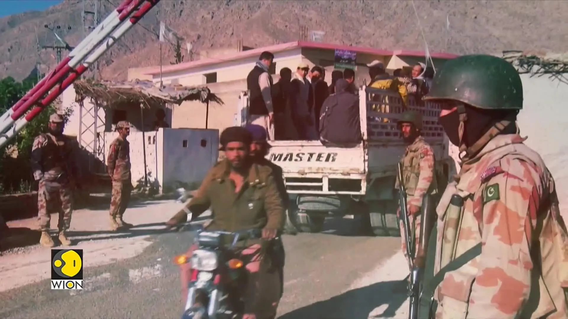 Pak Govt's Brutal Crackdown on Balochistan | Baloch Activists' Houses Raided