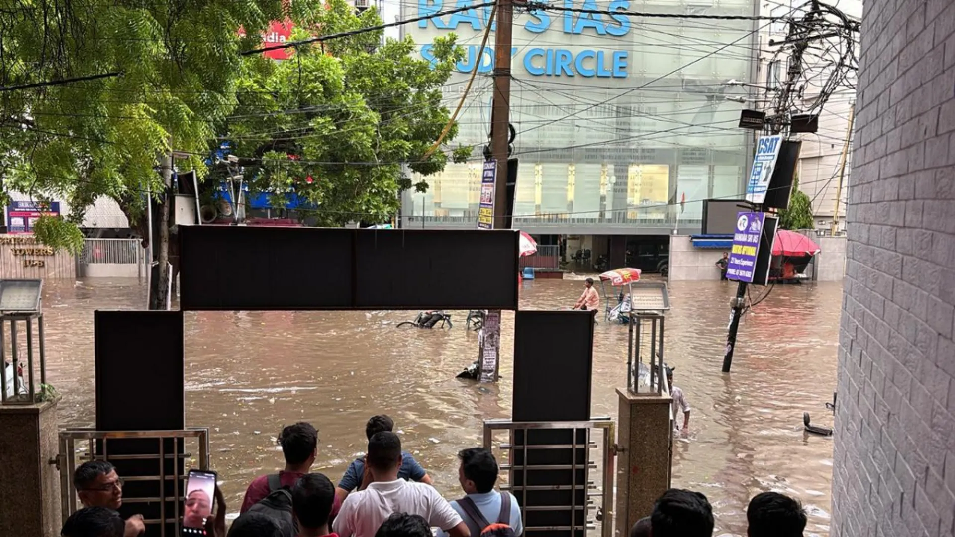 'Within 10 minutes...': Horrific video shows water gushing into UPSC coaching centre in Delhi