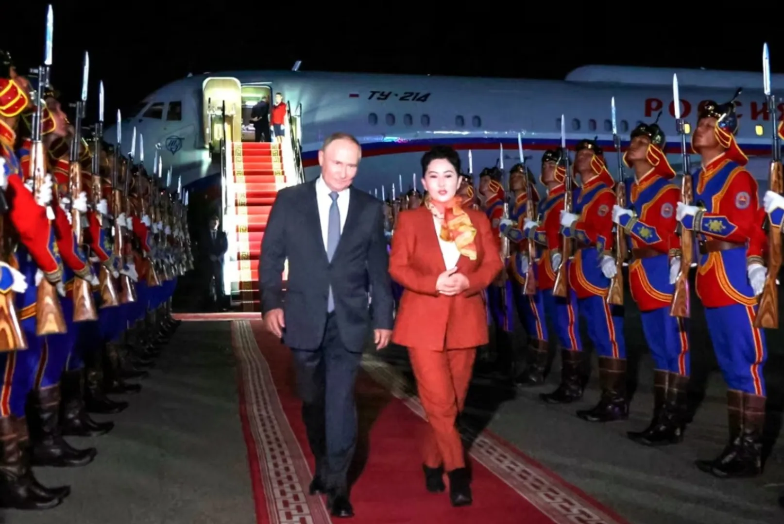 Morning brief: Putin gets rousing welcome not arrest in Mongolia; China school bus crash kills 11, and more