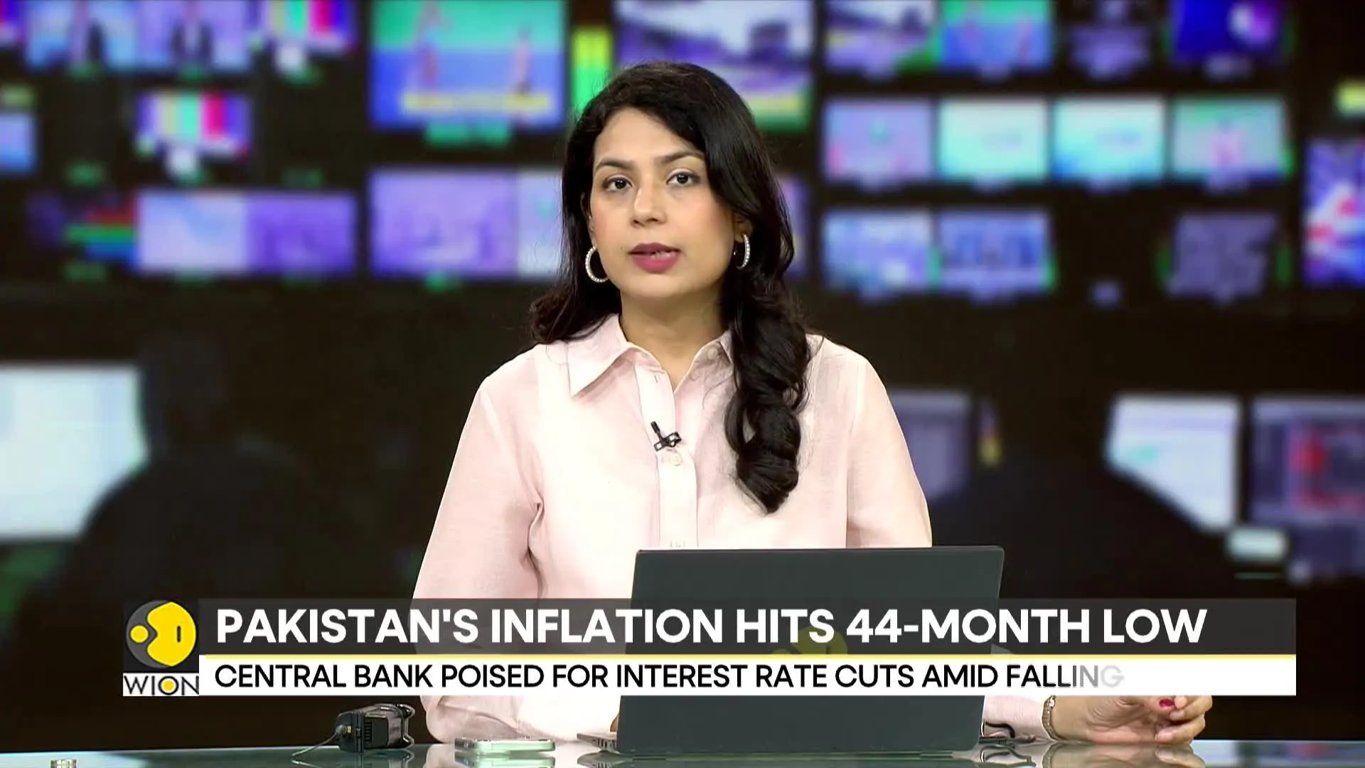 Pakistan's Inflation Drops To An All-Time Low As Government Cuts Fuel Prices