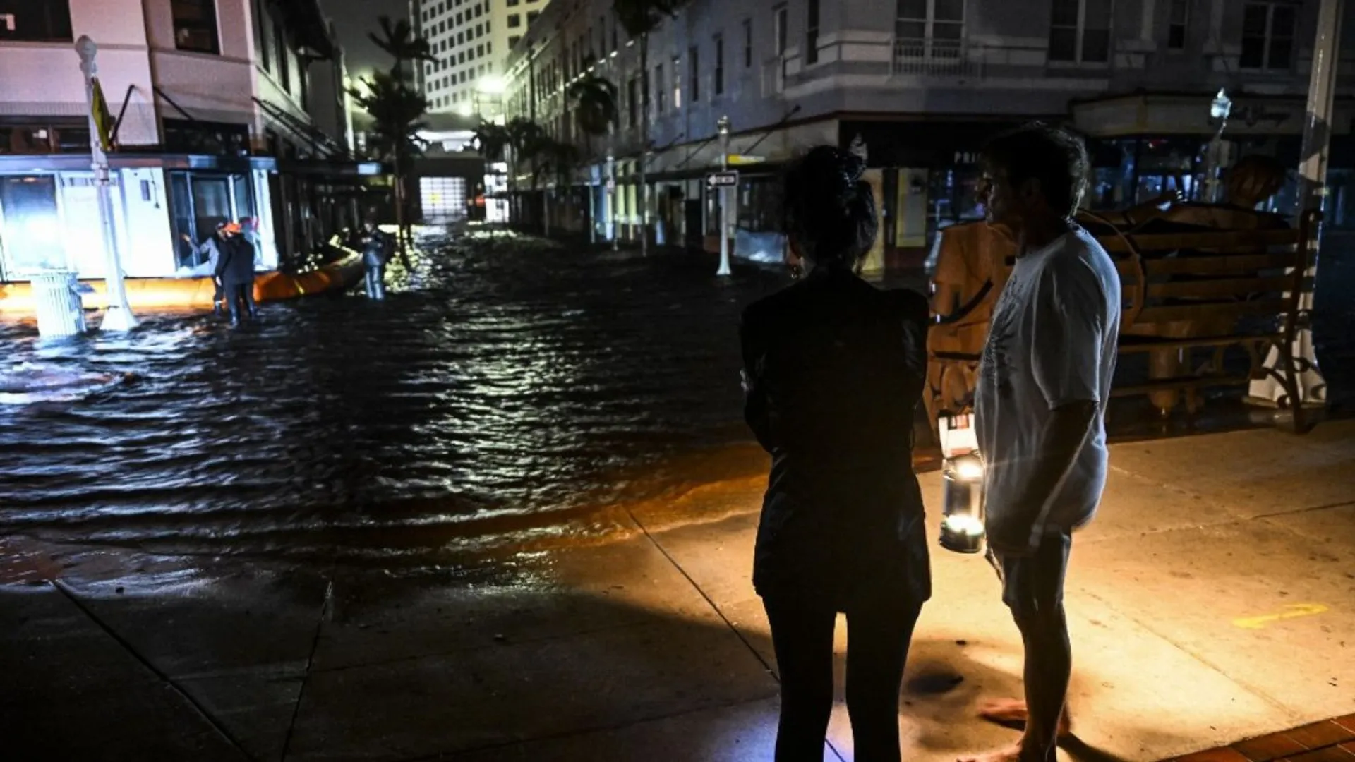 Hurricane Milton spawned âtornado supercellâ... what does that mean?