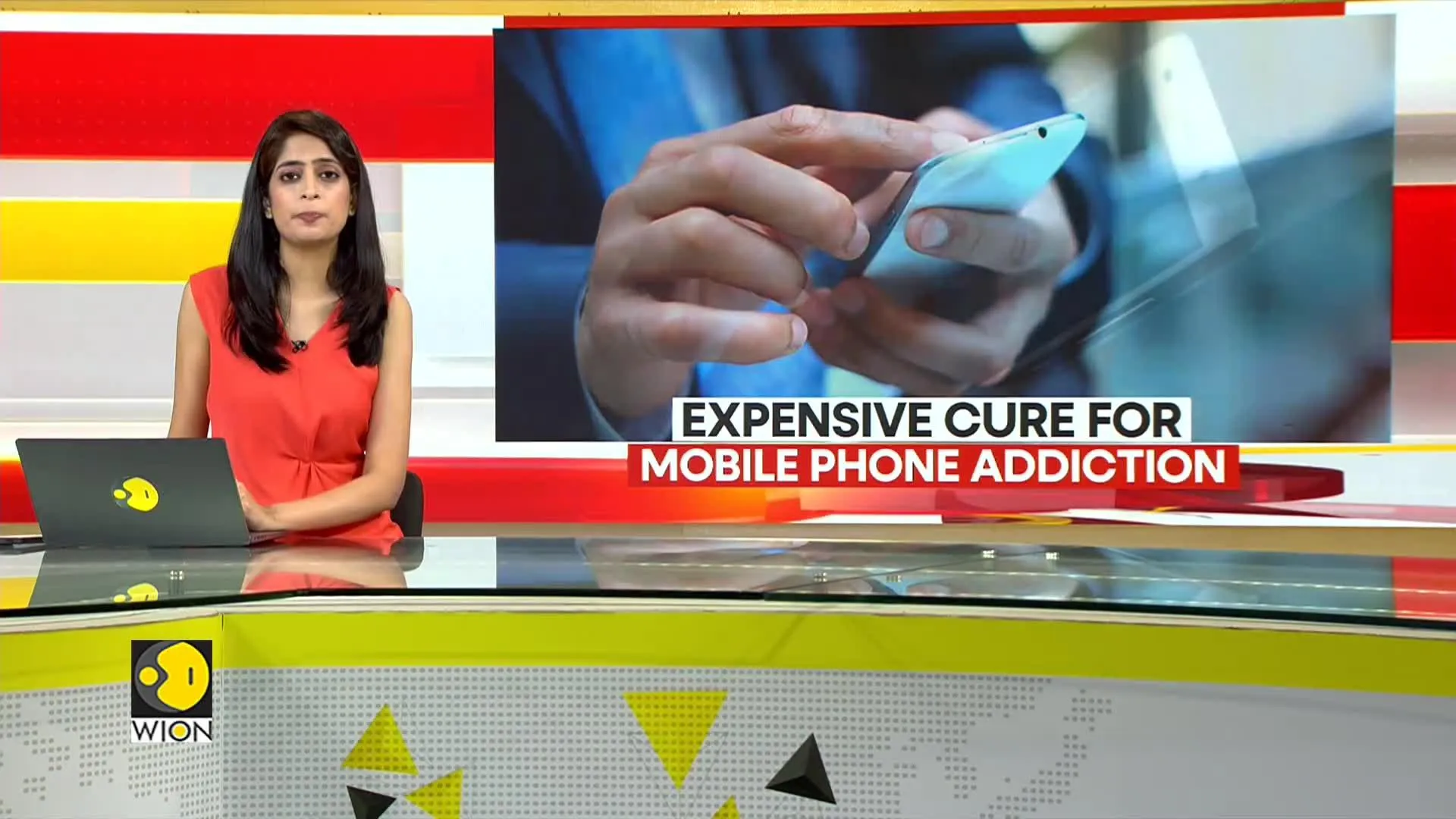 Rehab Clinic Offers Expensive Cure For Mobile Phone Addicts