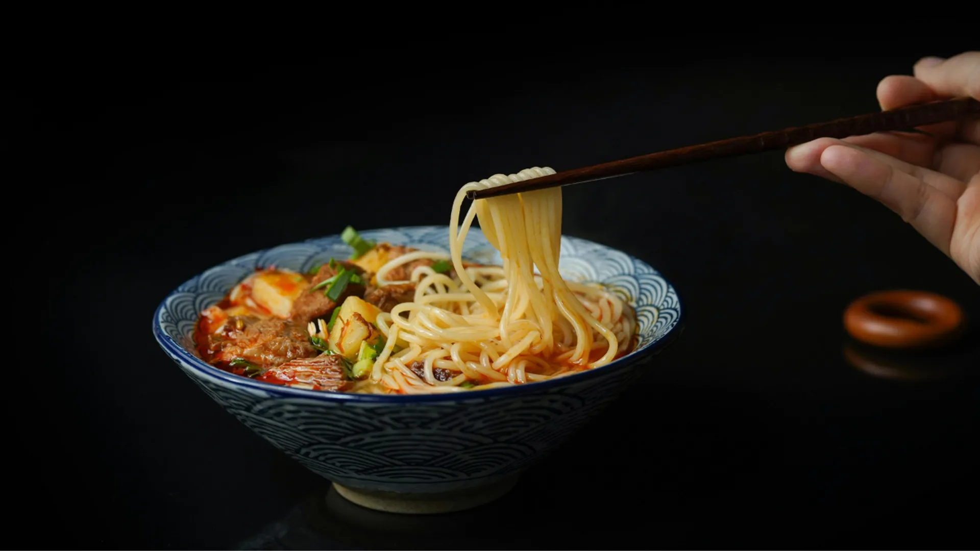 Japanese man has eaten same food, worn same style of clothes for 15 years. Here's why