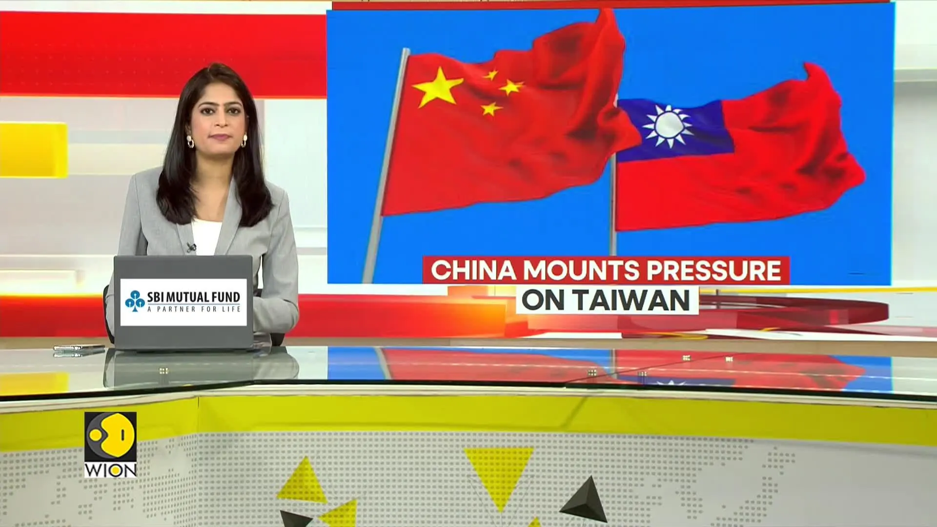 China Mounts Pressure On Taiwan As World Is Distracted By Syria