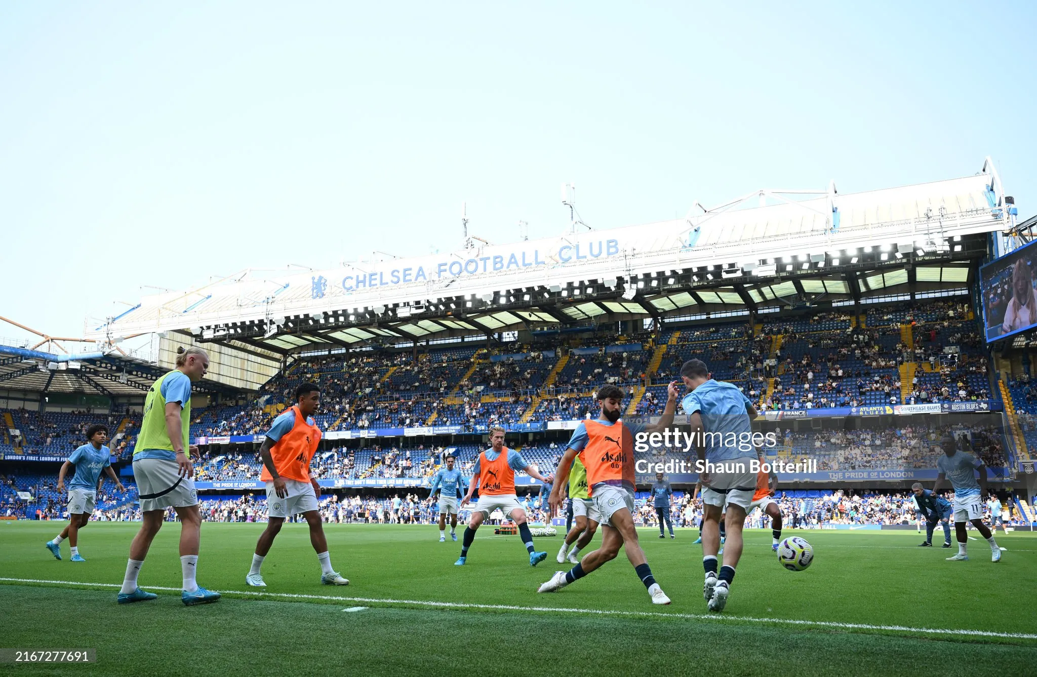 Chelsea vs Man City: Manchester City players -sportzpoint.com