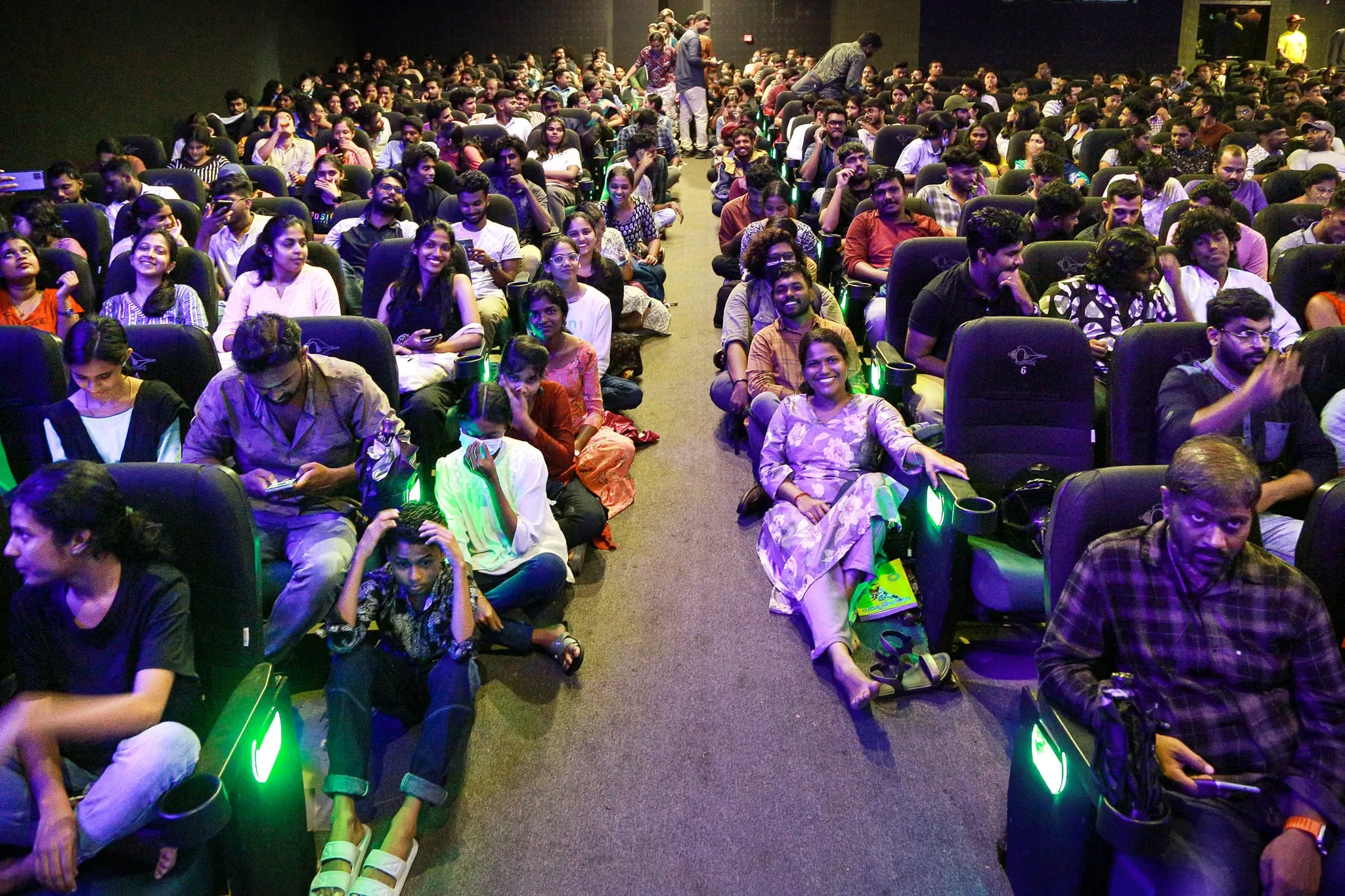 Manichitrathazhu Re-Release | Keraleeyam 