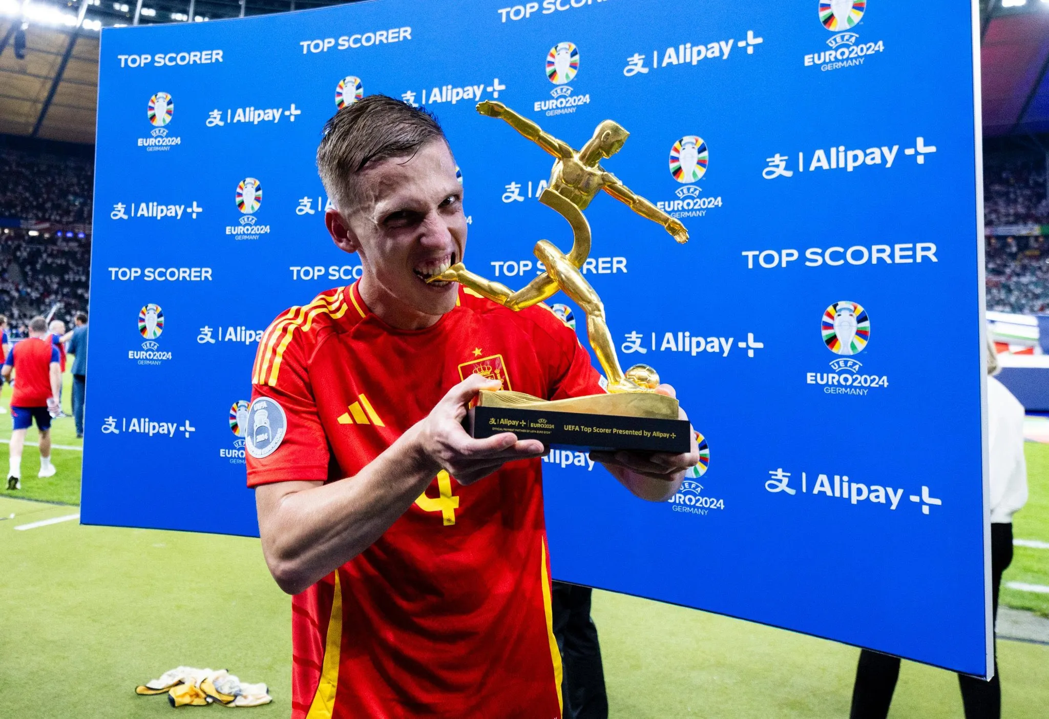 Dani Olmo wins the Golden Boot Award of EURO 2024 - sportzpoint.comm