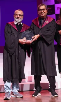 Pankaj Kapur receives the Maestro Award from Subhash Ghai at Whistling Woods Convocation of the Class of 2024