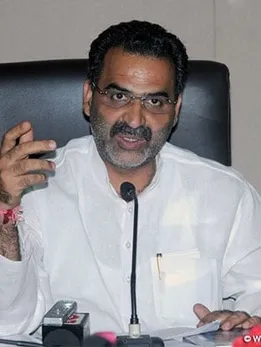 Dr Sanjeev Kumar Balyan | Union Minister of State,Ministry of Animal  Husbandry | MP | UP
