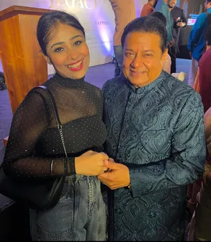 Anup Jalota ( right) with guest singer-model Pratiksha V
