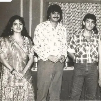 Golden memories-Aamir Khan -- Juhi Chawla with journalist Chaitanya Padukone