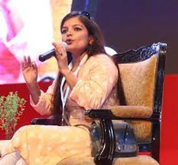 RJ Varsha Raikwar