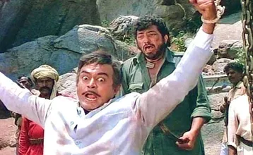 शोले' फिल्म के सुपरहि‍ट करेक्टर गब्बर आज भी जिंदा है लेकिन नए अंदाज में -  celebrating 40 years of sholey gabbar is still alive - AajTak