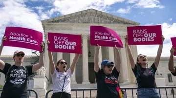 Tubal Ligations Surge Among Young American Women After Dobbs Ruling