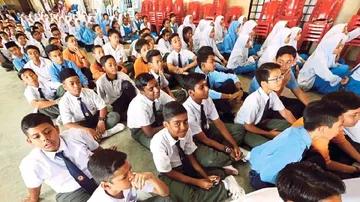 Malaysian Government Promotes Unity Programs in Schools to Foster Harmony
