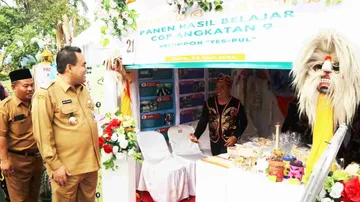 Bupati Arief Urges Teachers to Innovate in Pendidikan Guru Penggerak Program