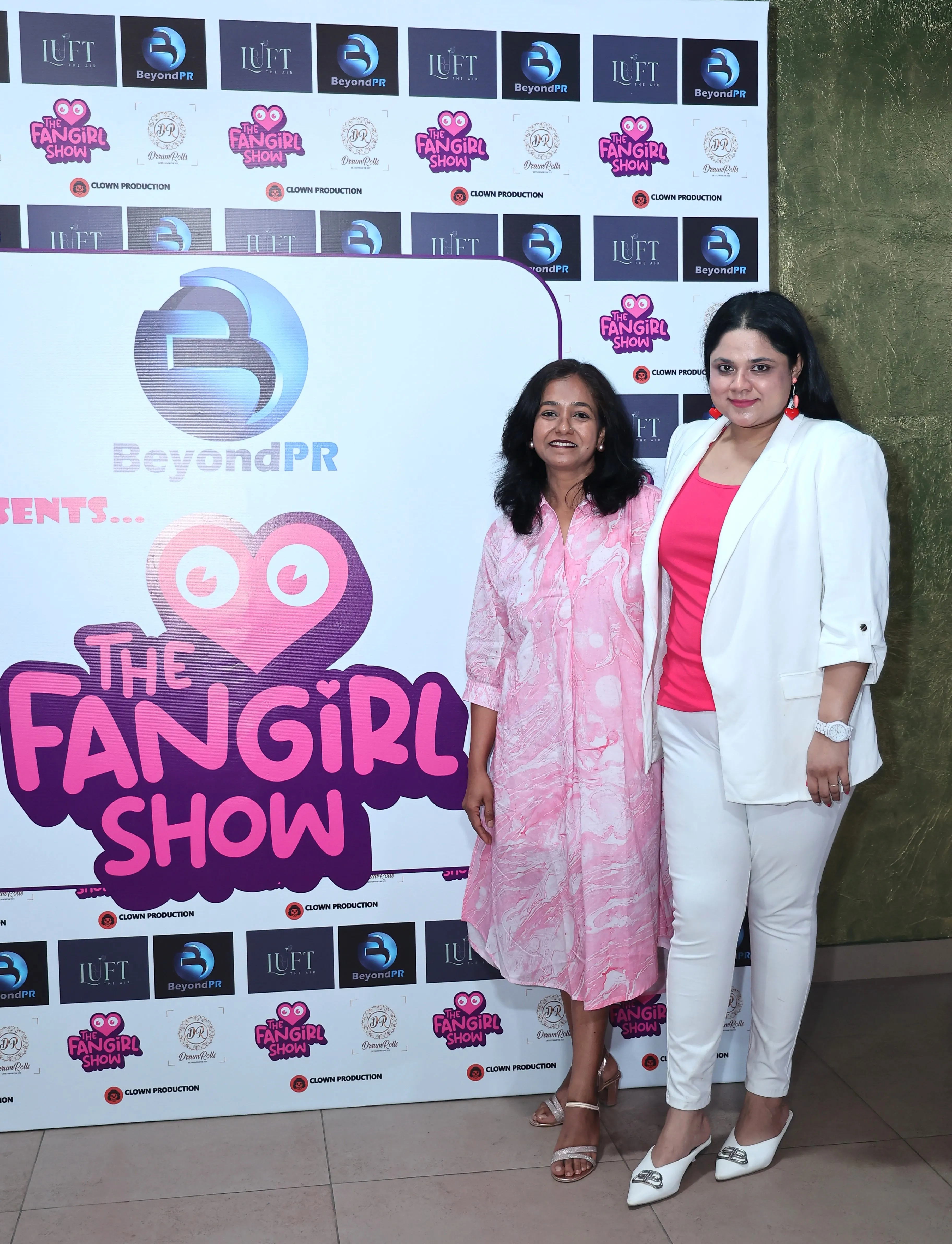 Shifa Shaikh and Harshita Vaishnav