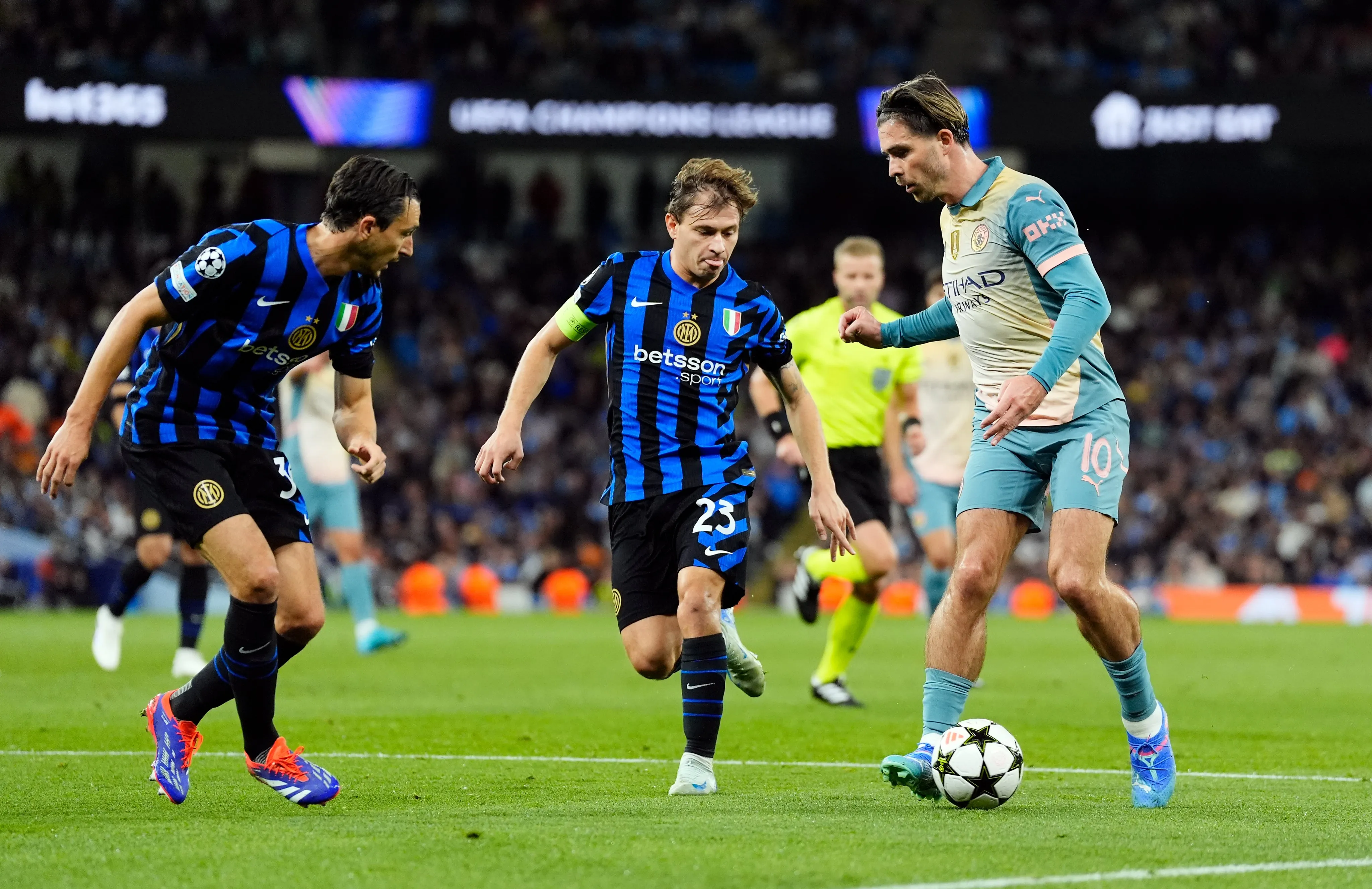 Manchester City vs Inter Milan UEFA Champions League 2024-25 LIVE Updates, Scores, News and Commentary | No goals in the first half | MCI 0-0 INT - sportzpoint.com