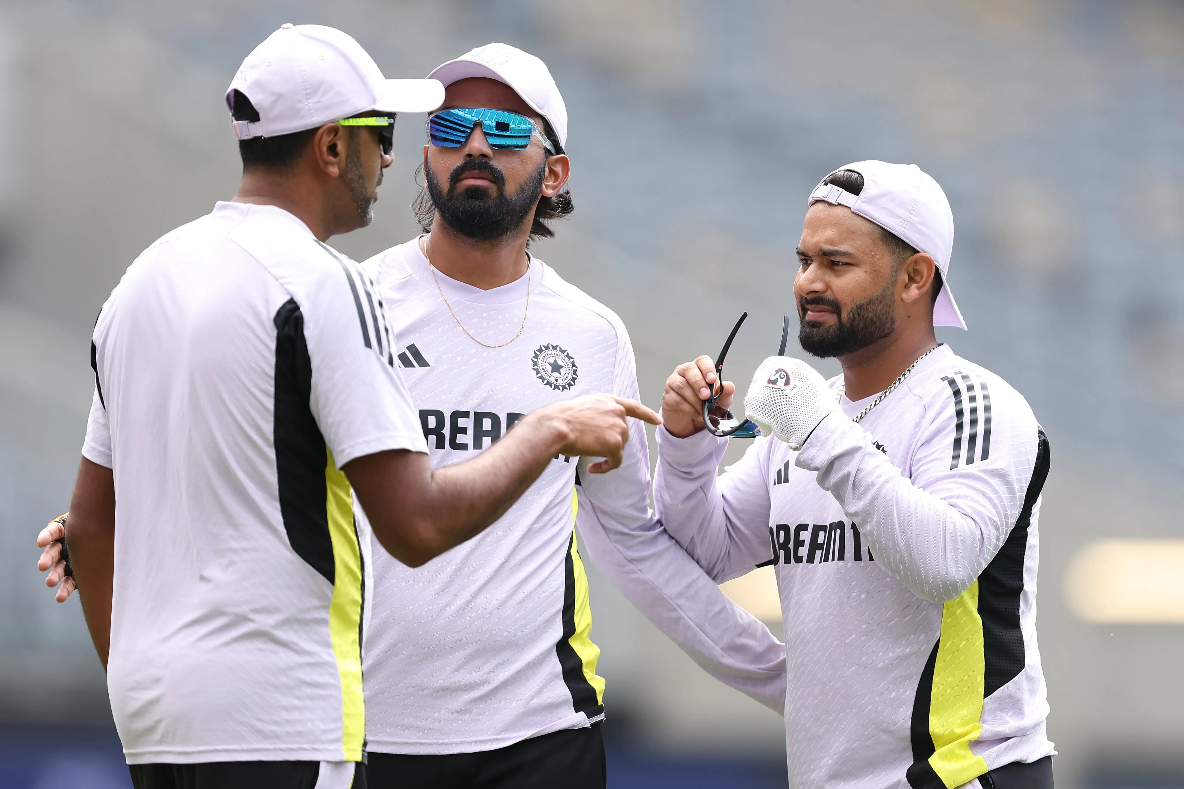 Border-Gavaskar Trophy: Here is how India's battling lineup might look in the first test - sportzpoint.com