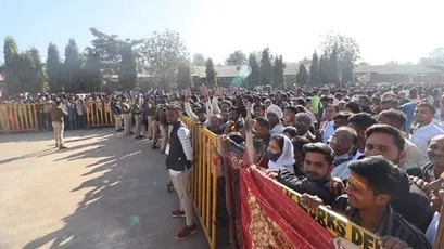 Rudraksha Mahotsav में उमड़ा आस्था का सैलाब, Kubereshwar Dham आने वाले  श्रद्धालु इन बातों का रखें ध्यान | Rudraksha Mahotsav 2023, Kubereshwar Dham,  Pradeep Mishra, Sehore, Madhya Pradesh - Hindi ...
