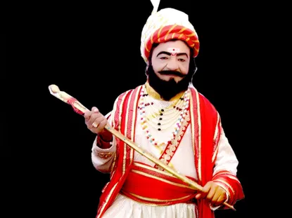 Unique Bajrabattu Comedy Poetry Conference in Indore | इंदौर में अनोखा  बजरबट्टू हास्य कवि सम्मेलन: 30 घोड़े, 10 ऊंट, 150 ढोल के साथ निकलेगी  रथयात्रा, कैलाश विजयवर्गीय ...