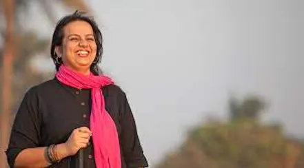 nidhi 