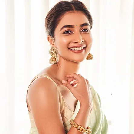 Pooja Hegde Stuns in Sexy Blouse And Matching Silk Saree - See Pics